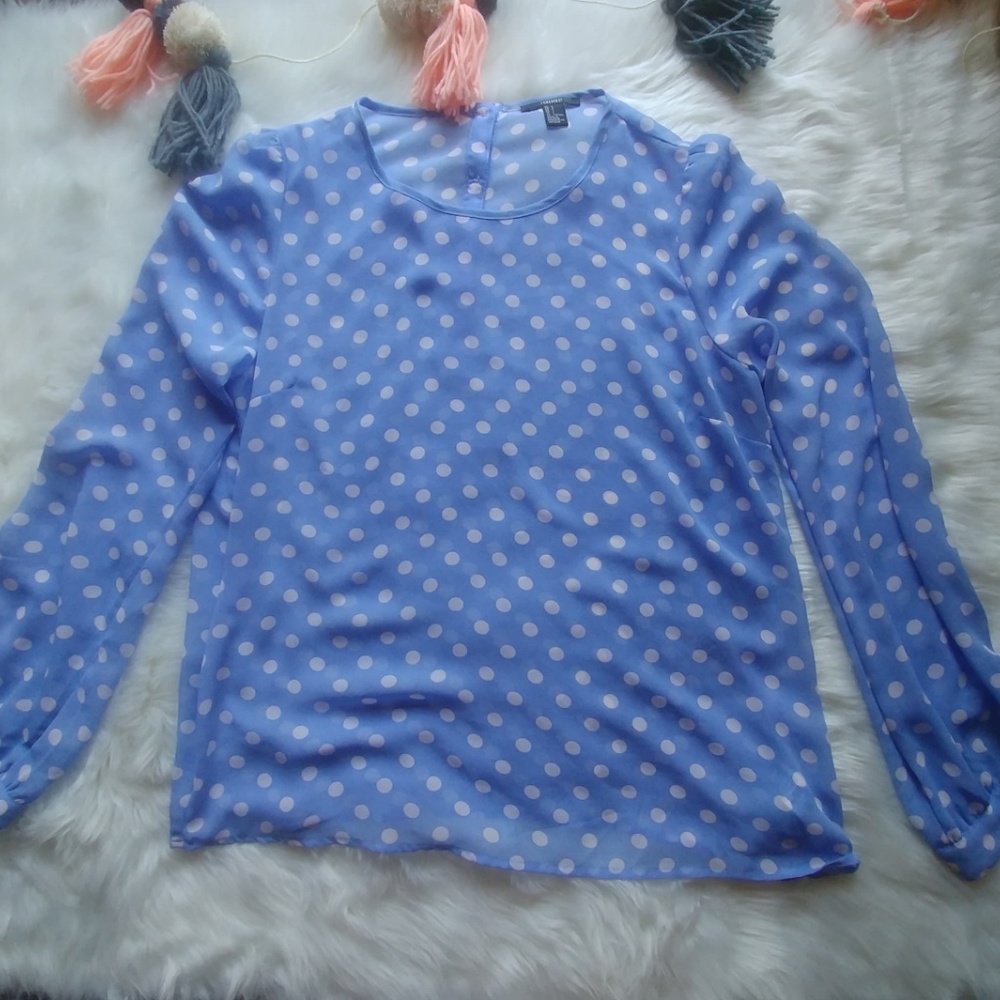 3/$12  🔴 Forever 21 Polka Dot Blouse
